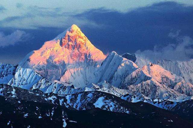 關(guān)注丨珠穆朗瑪峰成了一座“垃圾峰”？